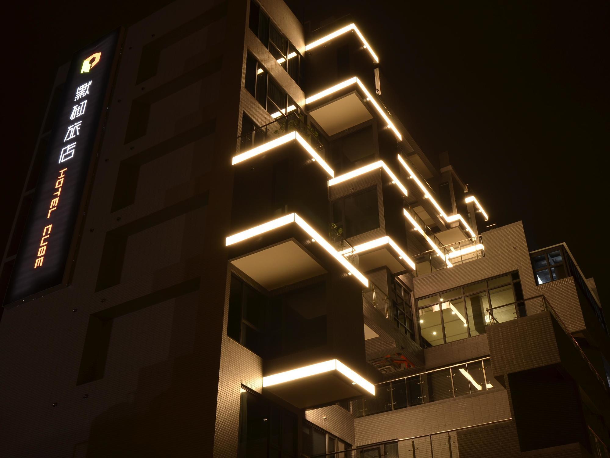 Hotel Cube تايتشونغ المظهر الخارجي الصورة