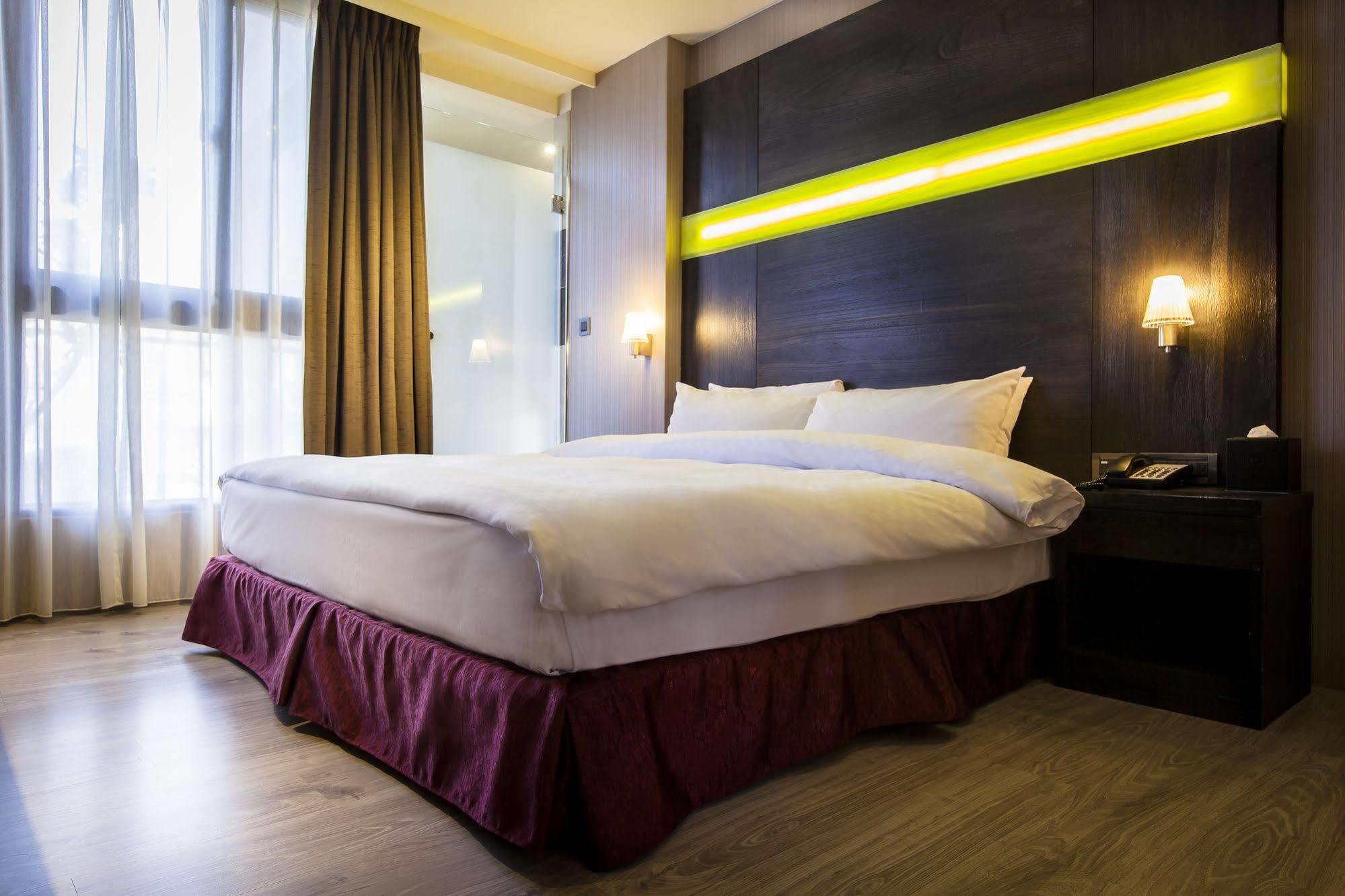 Hotel Cube تايتشونغ المظهر الخارجي الصورة