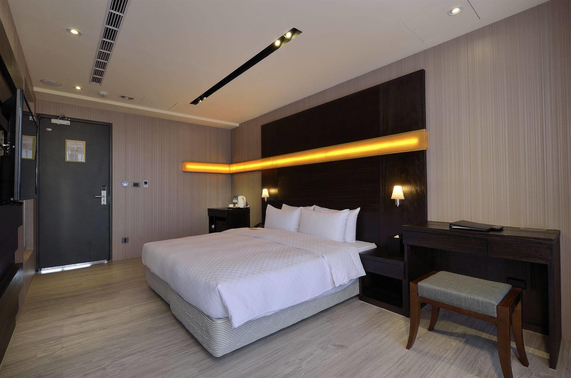 Hotel Cube تايتشونغ المظهر الخارجي الصورة